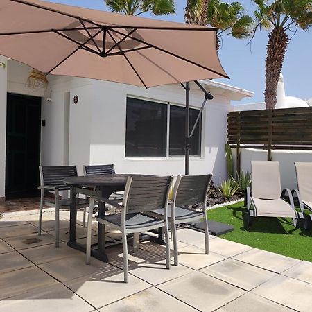 The White House With Pool - Playa Blanca Lägenhet Exteriör bild