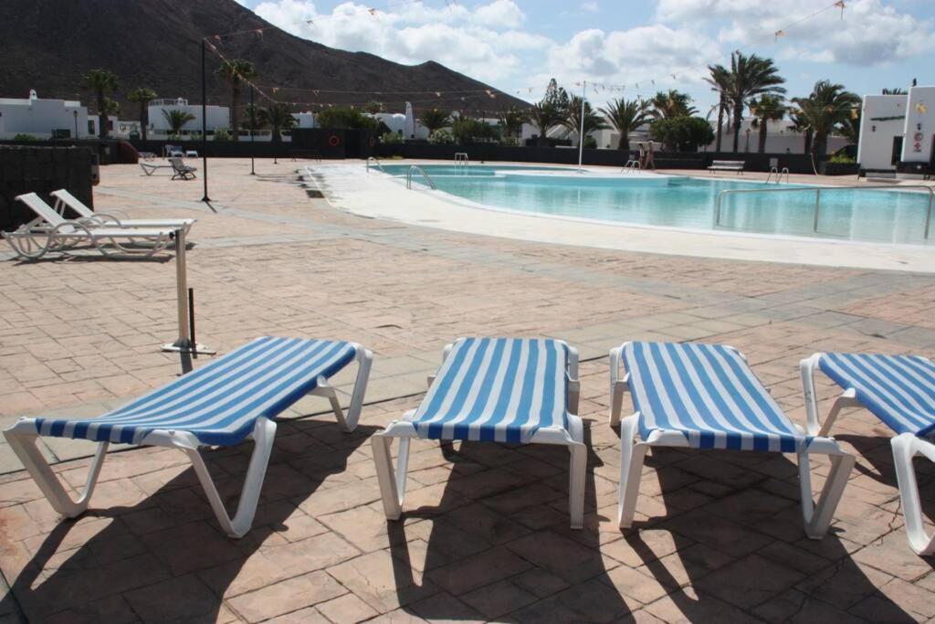 The White House With Pool - Playa Blanca Lägenhet Exteriör bild