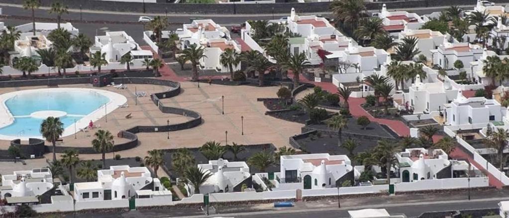The White House With Pool - Playa Blanca Lägenhet Exteriör bild